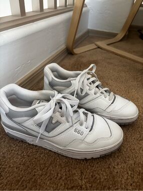 New Balance 550 White & Light Gray Low-Top Sneakers